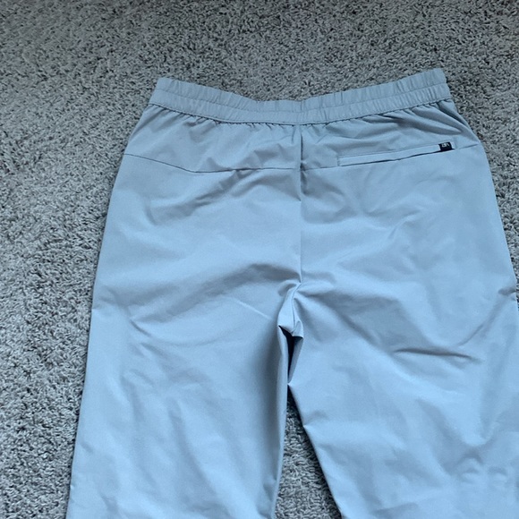 Banana Republic Tech Hybrid Jogger Pant - Picture 14 of 15